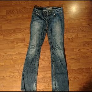 Maddie mid rise boot cut 28L